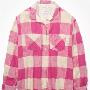 American Eagle Outfitters Pink and Cream Buffalo Plaid Button-Up Shirt